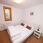 6 Bedroom Beautiful In * Задар