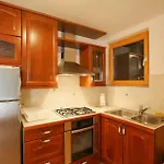 6 Bedroom Beautiful In Дом отдыха