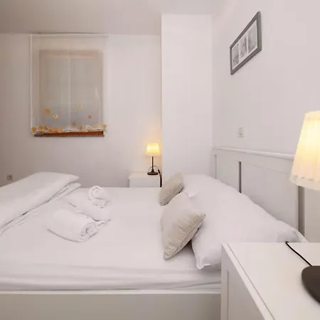 6 Bedroom Beautiful In * Zadar