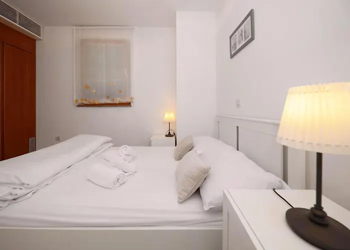 6 Bedroom Beautiful In * Zadar