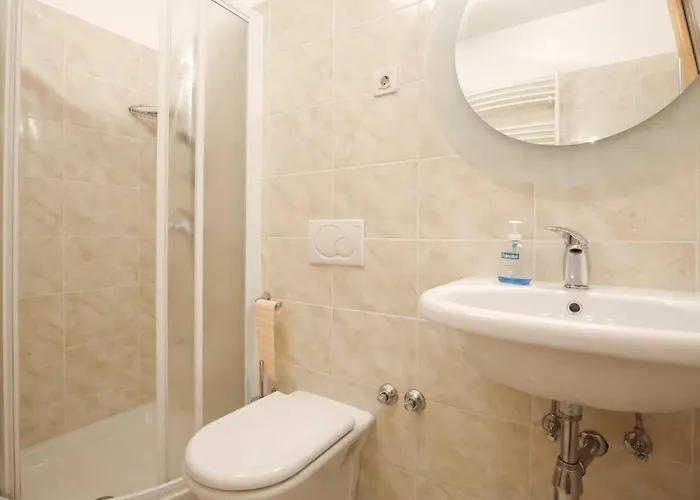 6 Bedroom Beautiful In * Zadar